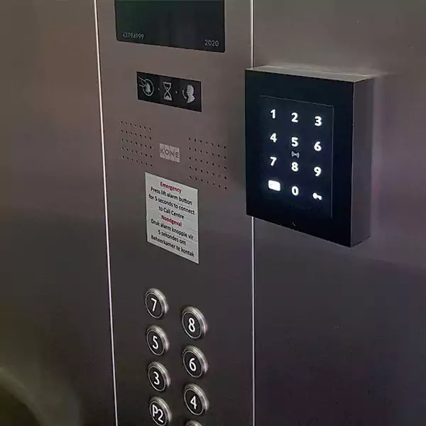 کنترل ترددآسانسور با رمز عبور